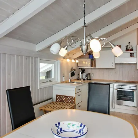 Sixten - 450m From The Sea By Interhome Hjørring
