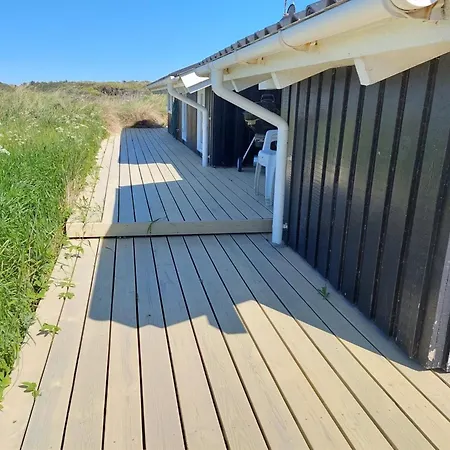 Sixten - 450m From The Sea By Interhome